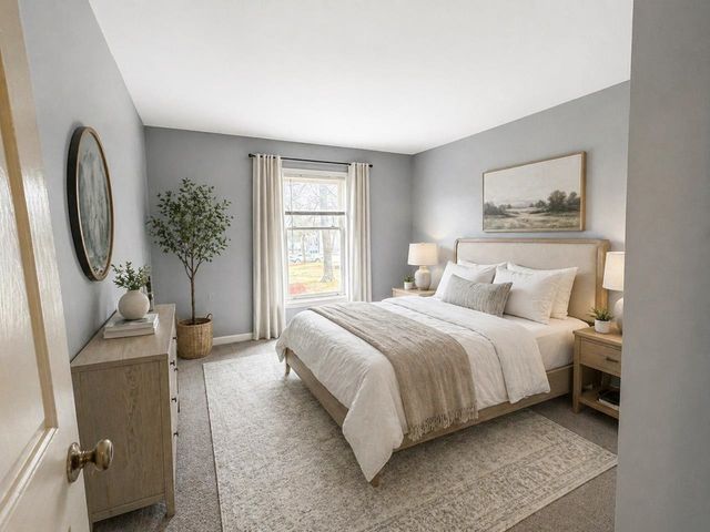 122 Eastern Ave Apt 101, Manchester, NH 03104