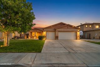 3055 Summer Breeze Avenue, Rosamond, CA 93560