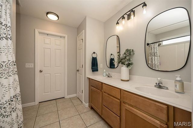 3808 Bedford Pointe Drive, Wentzville, MO 63385