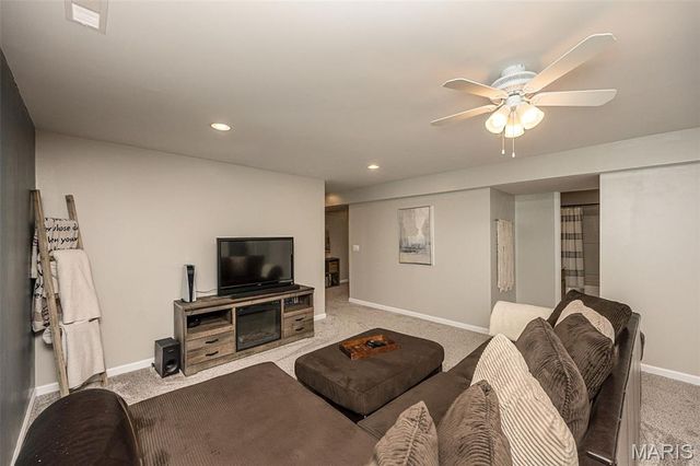 3808 Bedford Pointe Drive, Wentzville, MO 63385