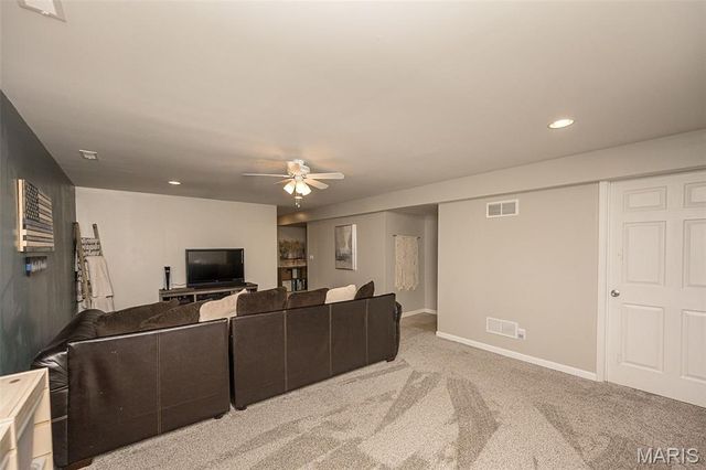 3808 Bedford Pointe Drive, Wentzville, MO 63385