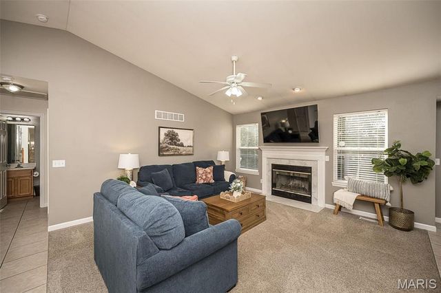 3808 Bedford Pointe Drive, Wentzville, MO 63385