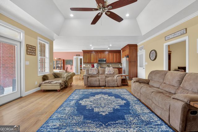 401 English Road, Forsyth, GA 31029