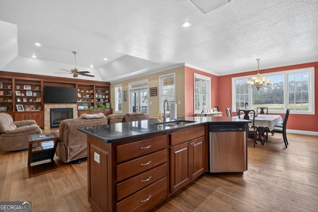 401 English Road, Forsyth, GA 31029