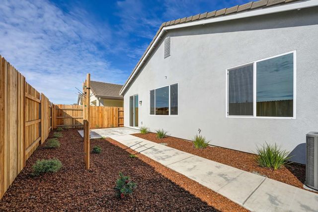 1128 Mallory Ridge St, Roseville, CA 95747