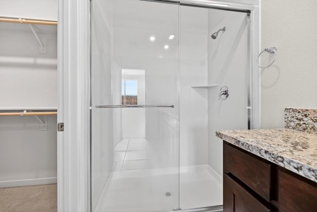 1128 Mallory Ridge St, Roseville, CA 95747