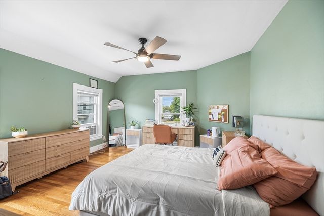 4 State St 4, Milford, MA 01757