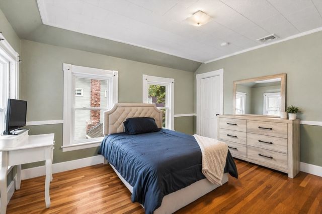 4 State St 4, Milford, MA 01757