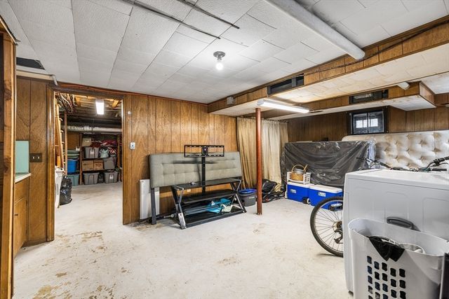 4 State St 4, Milford, MA 01757