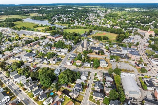 4 State St 4, Milford, MA 01757