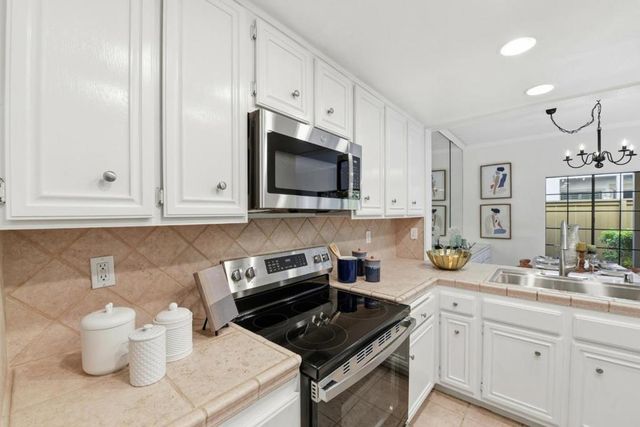 1940 Huxley Court, San Jose, CA 95125