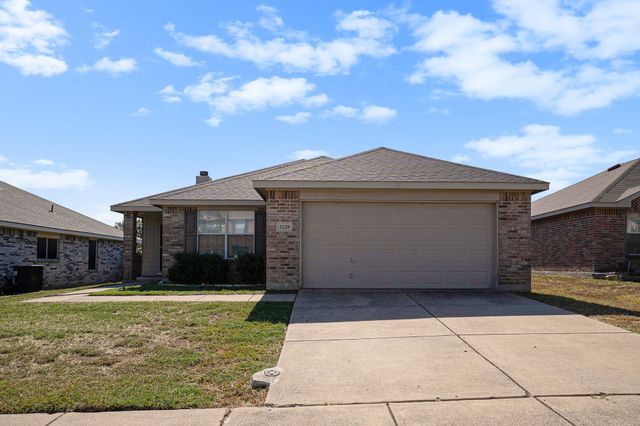 2120 Bliss Road, Fort Worth, TX 76177