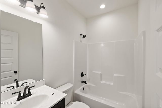 2406 Julianna Drive, Southaven, MS 38672