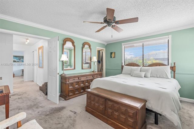 4958 NW 49th Ave, Coconut Creek, FL 33073