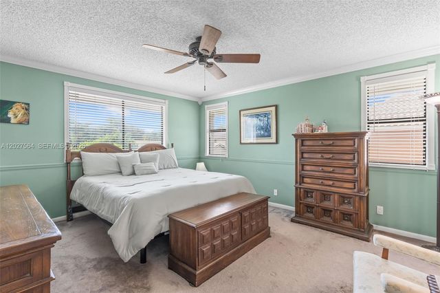 4958 NW 49th Ave, Coconut Creek, FL 33073