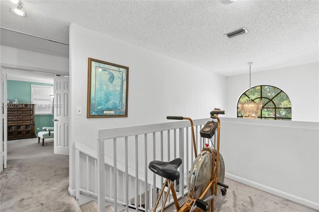 4958 NW 49th Ave, Coconut Creek, FL 33073