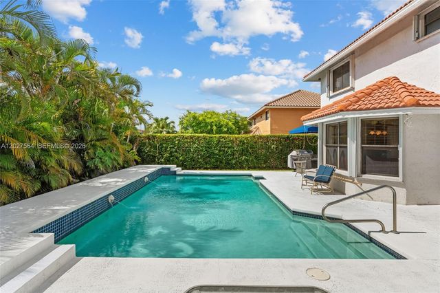 4958 NW 49th Ave, Coconut Creek, FL 33073