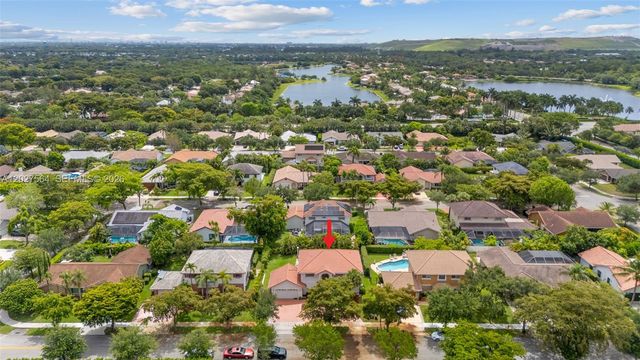 4958 NW 49th Ave, Coconut Creek, FL 33073