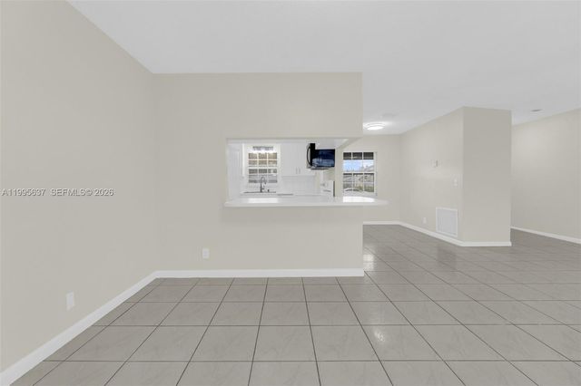 3504 NW 85th Ave B, Coral Springs, FL 33065