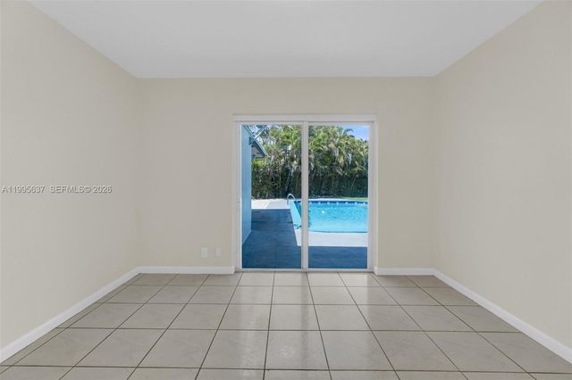 3504 NW 85th Ave B, Coral Springs, FL 33065