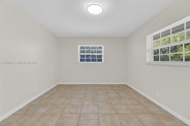 3504 NW 85th Ave B, Coral Springs, FL 33065