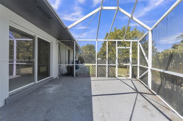 3504 NW 85th Ave B, Coral Springs, FL 33065