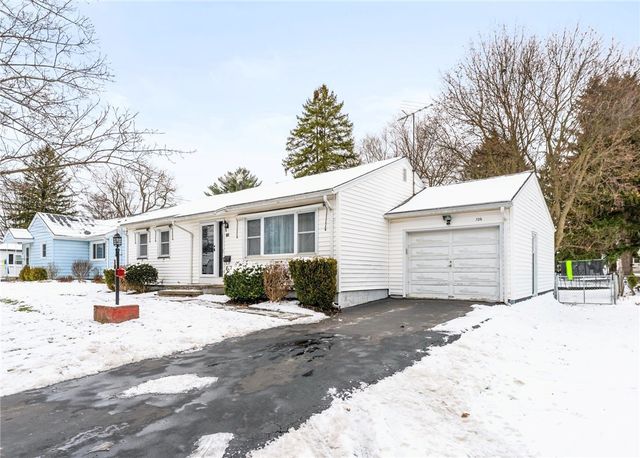 126 High St, Avon, NY 14414