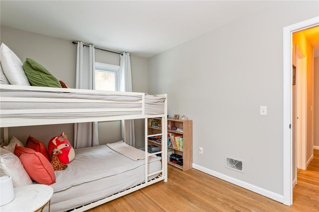 126 High St, Avon, NY 14414