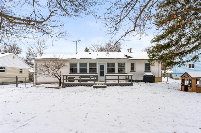 126 High St, Avon, NY 14414