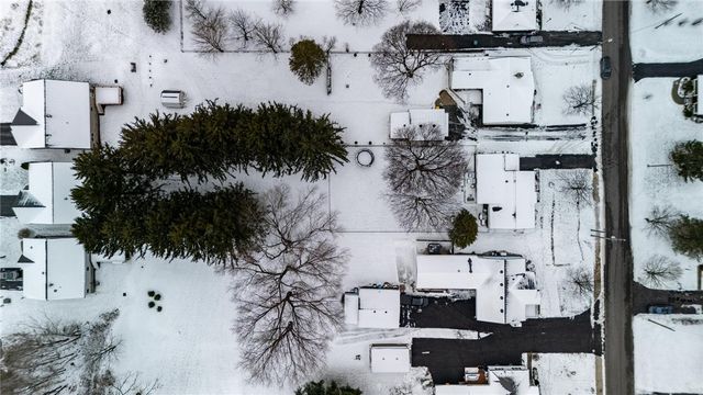 126 High St, Avon, NY 14414