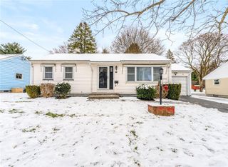 126 High St, Avon, NY 14414