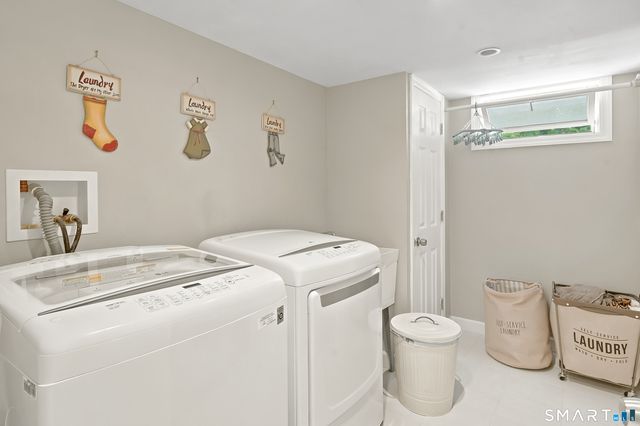 31 Sunset Drive, Shelton, CT 06484