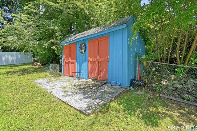 31 Sunset Drive, Shelton, CT 06484