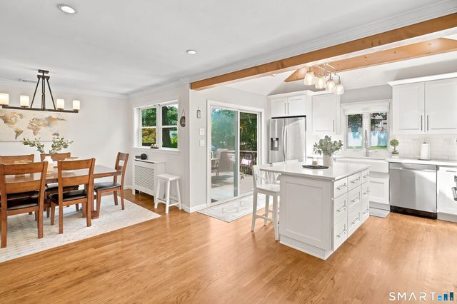 31 Sunset Drive, Shelton, CT 06484