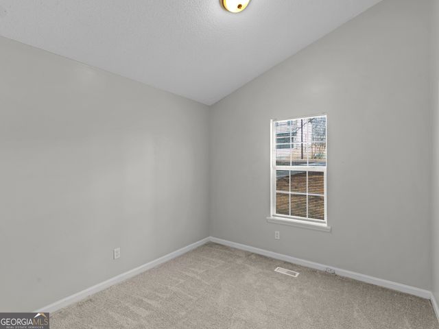 111 Neal Avenue, Stockbridge, GA 30281