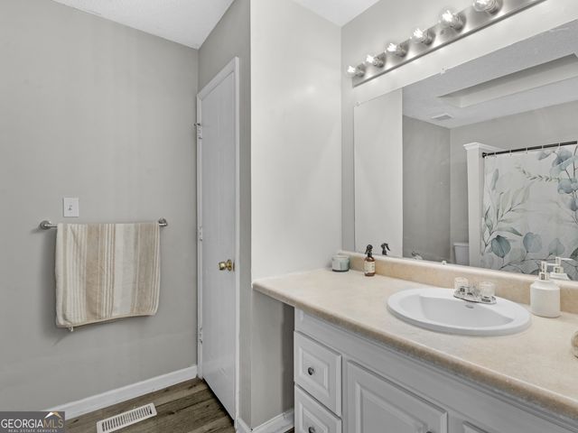 111 Neal Avenue, Stockbridge, GA 30281