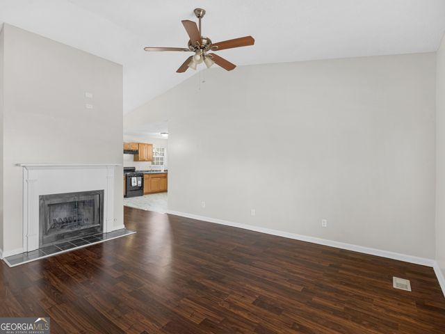 111 Neal Avenue, Stockbridge, GA 30281