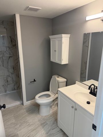 1410 VINE ST, North Little Rock, AR 72114