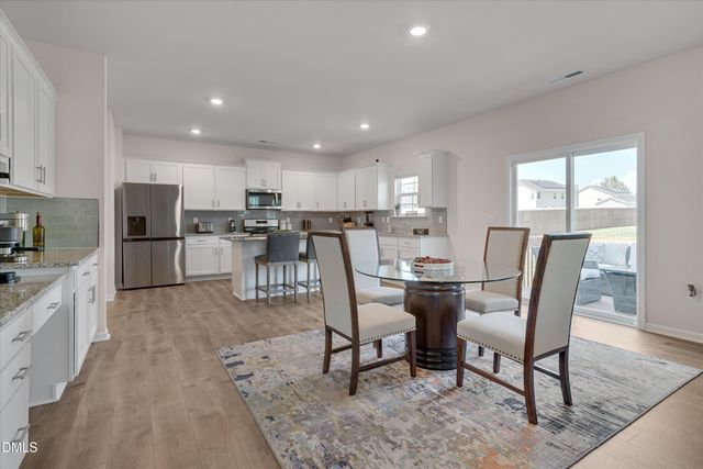 2202 Rosebank Way, Mebane, NC 27302