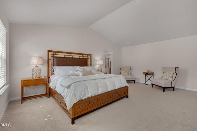 2202 Rosebank Way, Mebane, NC 27302