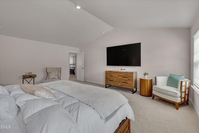 2202 Rosebank Way, Mebane, NC 27302