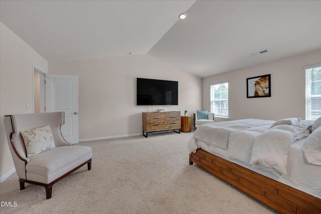 2202 Rosebank Way, Mebane, NC 27302