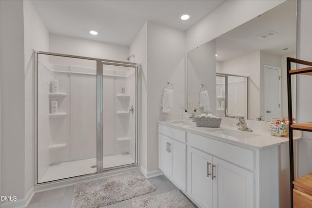 2202 Rosebank Way, Mebane, NC 27302