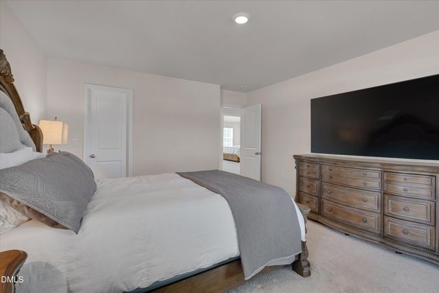 2202 Rosebank Way, Mebane, NC 27302