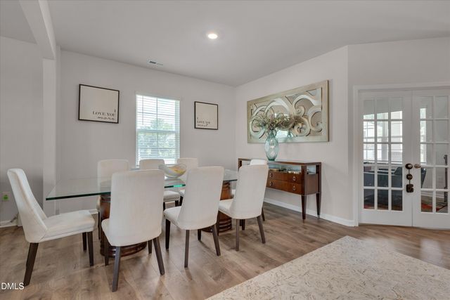 2202 Rosebank Way, Mebane, NC 27302