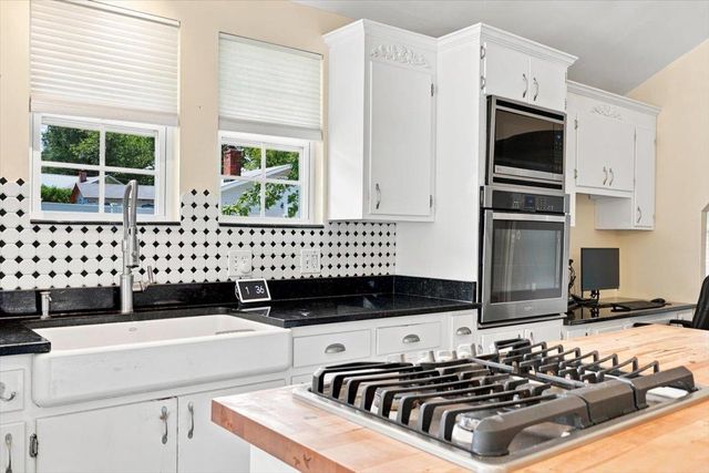 652 Arlington Road, Greer, SC 29651