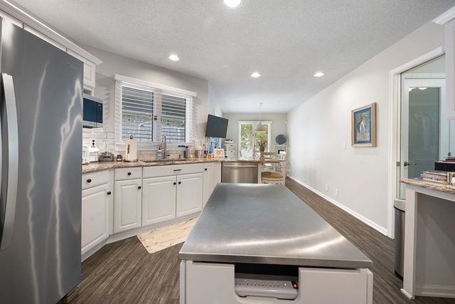 2415 N Morning Dew St, Wichita, KS 67205