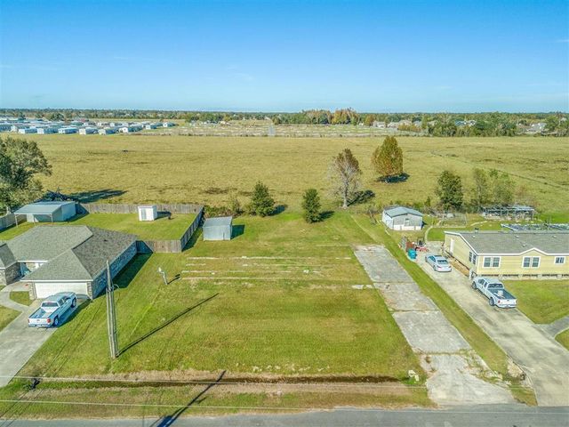 2824 Southern Ridge Drive, Lake Charles, LA 70607