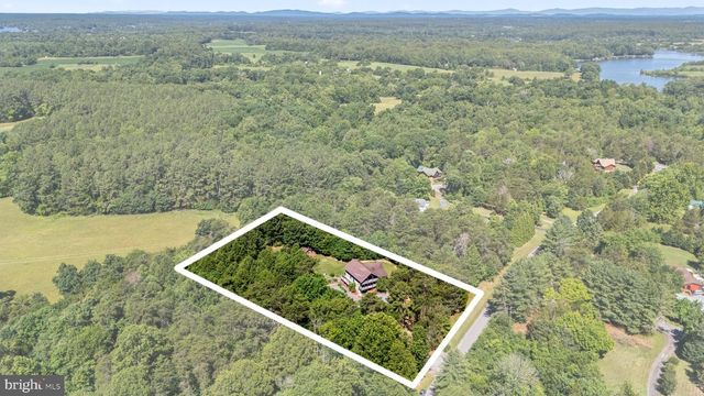 16020 CARRINGTON CT, Mineral, VA 23117
