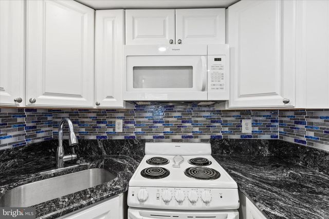 39050 MASON DIXON COURT PL, Fenwick Island, DE 19944